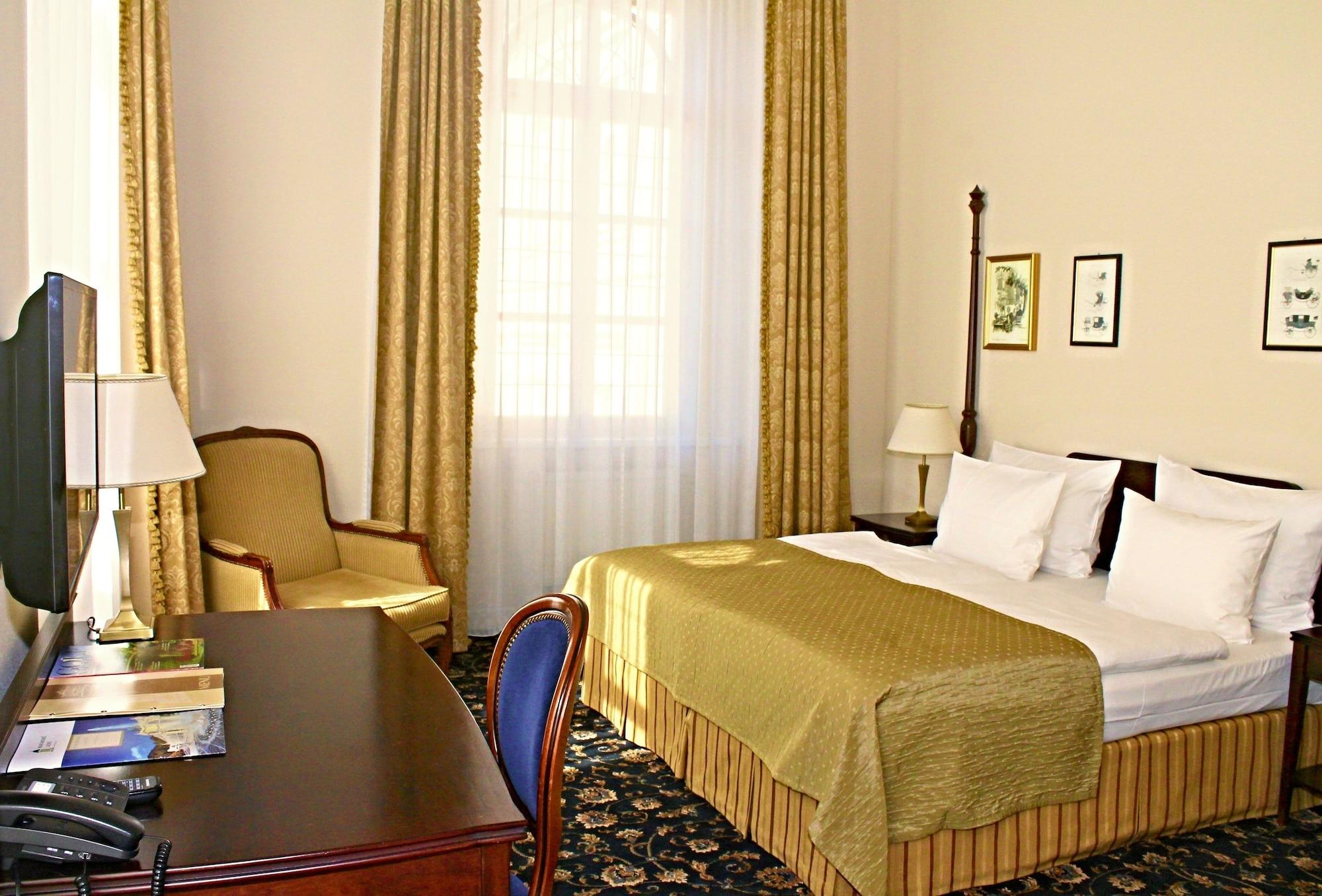 Gourmet Hotel Villa Patriot Mariánské Lázně Εξωτερικό φωτογραφία